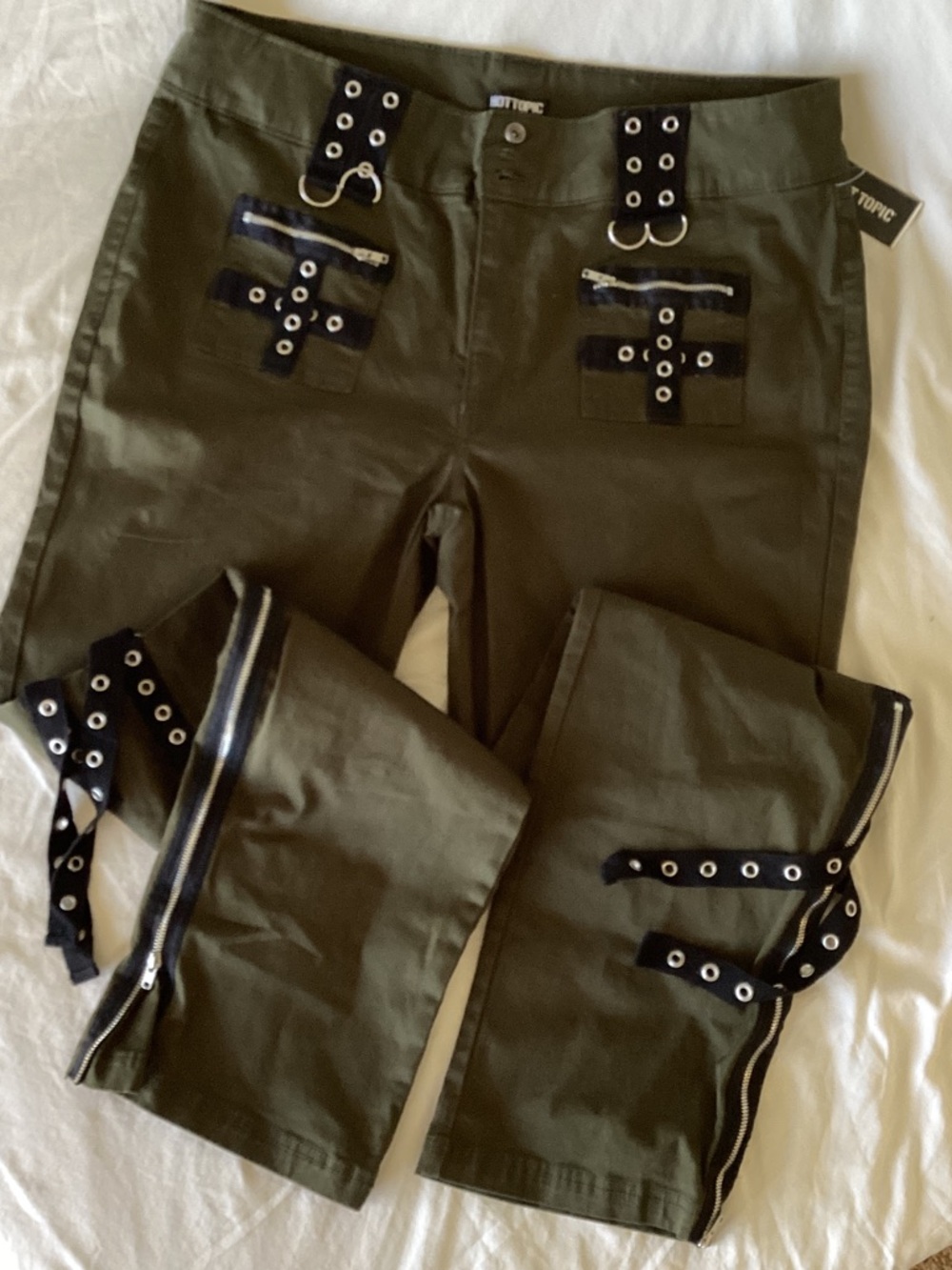 Hot Topic Olive Green Cargo Pants with Black Grommet Straps